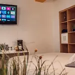 Herkules - Privates Am Waldrand Mit Smart Tv Und Kostenlosen Parkplaetzen