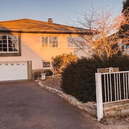 Apartment Herkules: Forest-edge With Smart Tvs And Free Parking Kassel