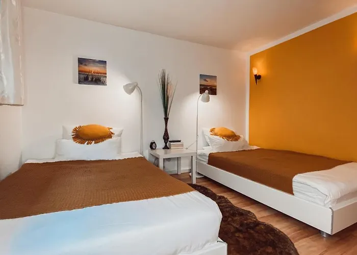 Apartment Herkules - Privates Zwei Am Waldrand Mit 2x Smart Tv Und Kostenlosen Parkplätzen Kassel