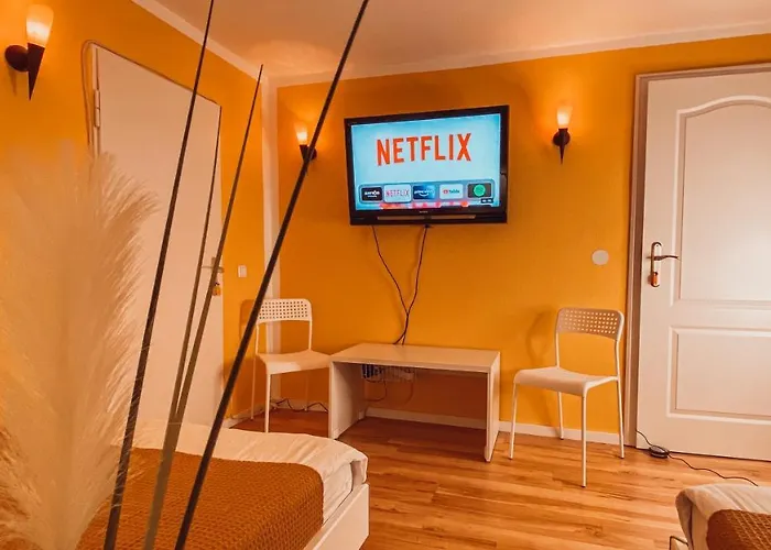 Herkules - Privates Am Waldrand Mit Smart Tv Und Kostenlosen Parkplaetzen 公寓